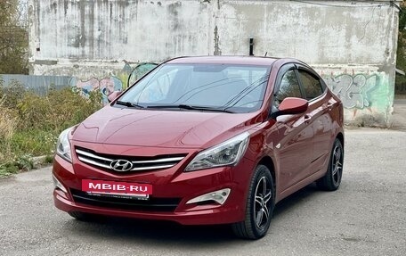 Hyundai Solaris II рестайлинг, 2016 год, 1 050 000 рублей, 3 фотография