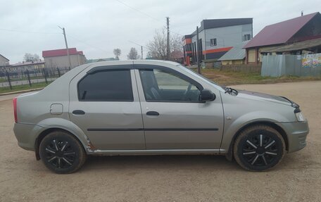 Renault Logan I, 2012 год, 350 000 рублей, 2 фотография