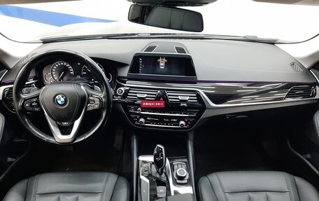 BMW 5 серия, 2019 год, 3 370 000 рублей, 9 фотография