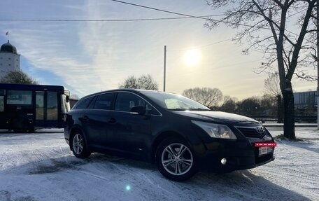 Toyota Avensis III рестайлинг, 2009 год, 1 099 000 рублей, 2 фотография