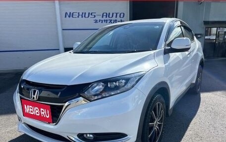 Honda Vezel, 2018 год, 1 850 000 рублей, 2 фотография