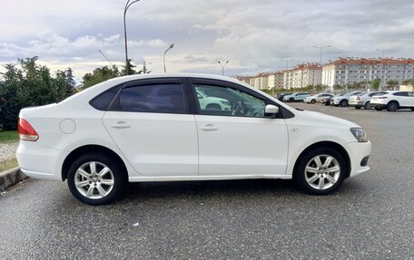 Volkswagen Polo VI (EU Market), 2011 год, 850 000 рублей, 6 фотография