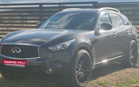 Infiniti QX70, 2017 год, 3 400 000 рублей, 3 фотография