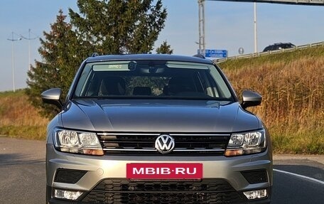 Volkswagen Tiguan II, 2017 год, 2 200 000 рублей, 14 фотография