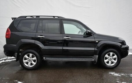 Toyota Land Cruiser Prado 120 рестайлинг, 2005 год, 1 759 000 рублей, 7 фотография