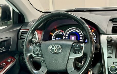 Toyota Camry, 2014 год, 1 680 000 рублей, 10 фотография