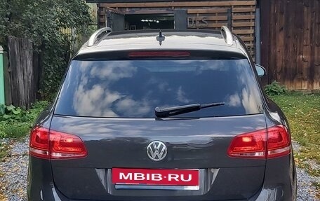 Volkswagen Touareg III, 2010 год, 2 500 000 рублей, 8 фотография