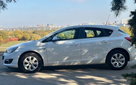 Opel Astra J, 2014 год, 1 130 000 рублей, 5 фотография