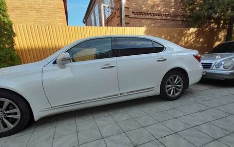 Lexus LS IV, 2010 год, 1 850 000 рублей, 17 фотография