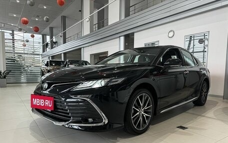 Toyota Camry, 2023 год, 4 800 000 рублей, 3 фотография