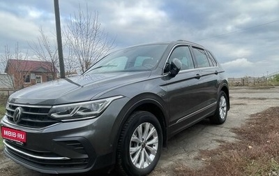 Volkswagen Tiguan II, 2021 год, 2 900 000 рублей, 1 фотография