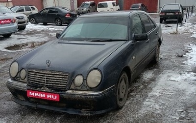 Mercedes-Benz E-Класс, 1998 год, 600 000 рублей, 1 фотография