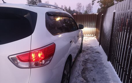 Nissan Pathfinder, 2014 год, 1 500 000 рублей, 11 фотография