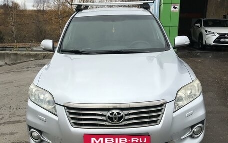 Toyota RAV4, 2011 год, 1 390 000 рублей, 2 фотография