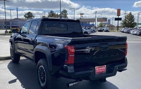 Toyota Tacoma, 2024 год, 6 780 000 рублей, 5 фотография