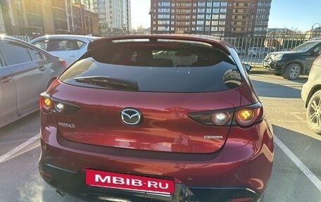 Mazda 3, 2019 год, 2 400 000 рублей, 7 фотография