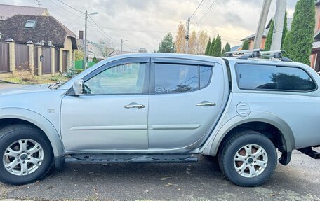 Mitsubishi L200 IV рестайлинг, 2011 год, 1 100 000 рублей, 2 фотография