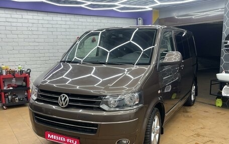 Volkswagen Multivan T5, 2014 год, 4 190 000 рублей, 1 фотография