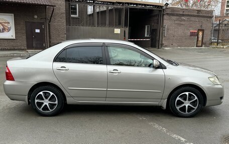 Toyota Corolla, 2004 год, 829 000 рублей, 10 фотография