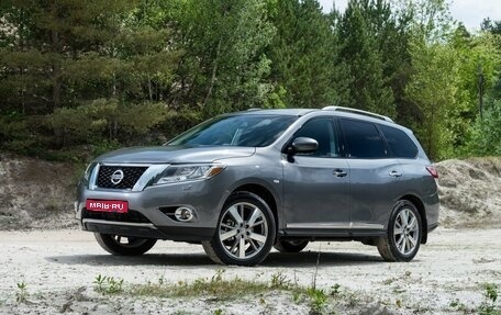 Nissan Pathfinder, 2013 год, 1 700 000 рублей, 1 фотография