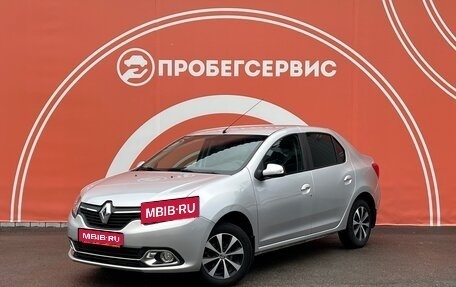 Renault Logan II, 2015 год, 825 000 рублей, 1 фотография