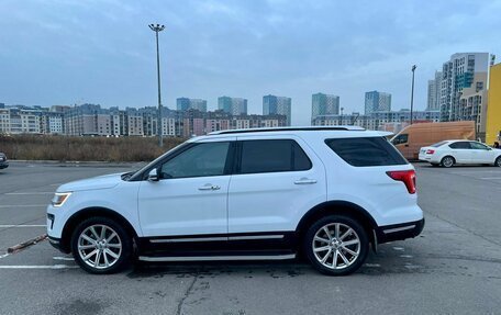 Ford Explorer VI, 2018 год, 3 800 000 рублей, 4 фотография