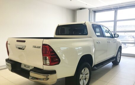 Toyota Hilux VIII, 2019 год, 3 070 000 рублей, 5 фотография