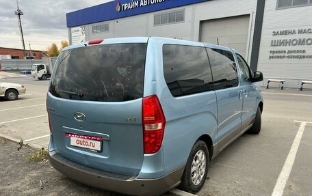 Hyundai H-1 II рестайлинг, 2010 год, 1 400 000 рублей, 4 фотография