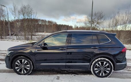 Volkswagen Tiguan II, 2023 год, 6 200 000 рублей, 4 фотография