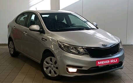 KIA Rio III рестайлинг, 2015 год, 709 000 рублей, 4 фотография