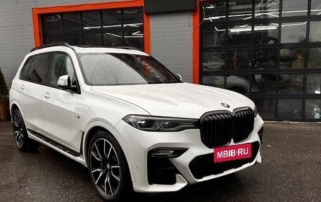 BMW X7, 2021 год, 9 300 000 рублей, 2 фотография