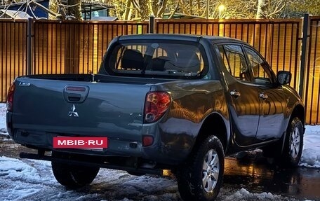 Mitsubishi L200 IV рестайлинг, 2014 год, 1 750 000 рублей, 2 фотография