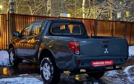 Mitsubishi L200 IV рестайлинг, 2014 год, 1 750 000 рублей, 4 фотография