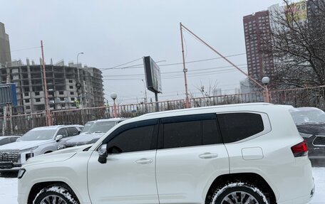 Toyota Land Cruiser, 2023 год, 12 500 000 рублей, 2 фотография