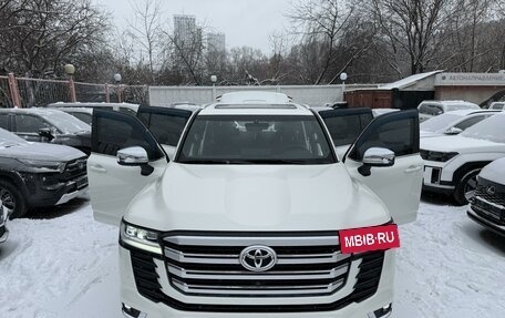 Toyota Land Cruiser, 2023 год, 12 500 000 рублей, 17 фотография