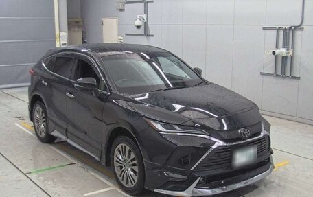 Toyota Harrier, 2021 год, 3 300 000 рублей, 5 фотография