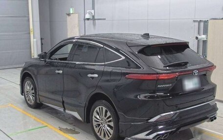 Toyota Harrier, 2021 год, 3 300 000 рублей, 6 фотография