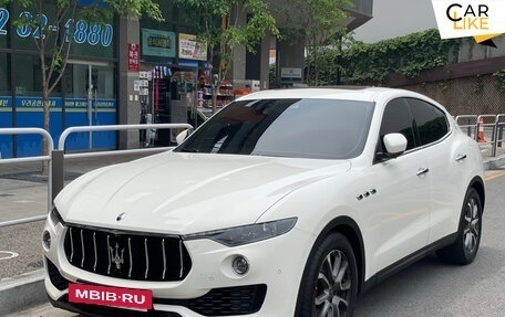 Maserati Levante I, 2021 год, 7 300 000 рублей, 2 фотография