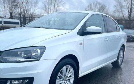 Volkswagen Polo VI (EU Market), 2015 год, 890 000 рублей, 4 фотография