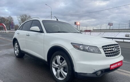 Infiniti FX I, 2005 год, 550 000 рублей, 2 фотография