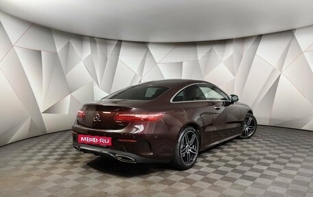 Mercedes-Benz E-Класс, 2019 год, 5 609 700 рублей, 2 фотография