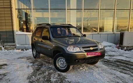 Chevrolet Niva I рестайлинг, 2012 год, 650 000 рублей, 7 фотография