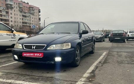 Honda Accord VII рестайлинг, 2000 год, 250 000 рублей, 1 фотография