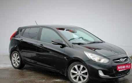 Hyundai Solaris II рестайлинг, 2011 год, 780 000 рублей, 3 фотография