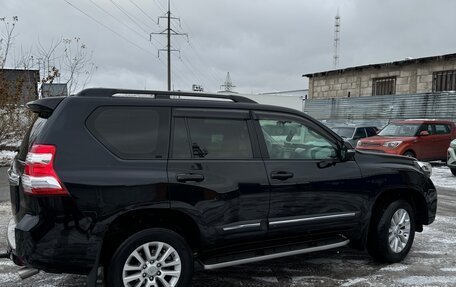 Toyota Land Cruiser Prado 150 рестайлинг 2, 2014 год, 3 399 000 рублей, 3 фотография