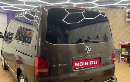 Volkswagen Multivan T5, 2014 год, 4 190 000 рублей, 3 фотография