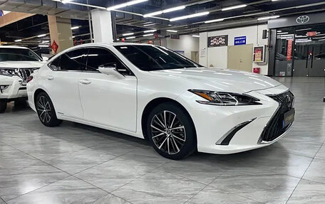 Lexus ES VII, 2021 год, 4 577 777 рублей, 2 фотография