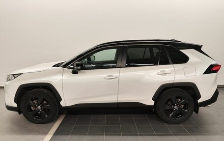 Toyota RAV4, 2021 год, 3 849 000 рублей, 2 фотография