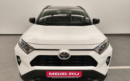 Toyota RAV4, 2021 год, 3 849 000 рублей, 8 фотография