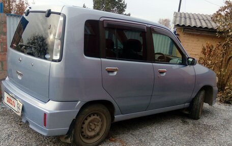 Nissan Cube II, 2001 год, 260 000 рублей, 2 фотография